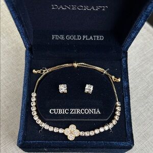 Craft Gold Plated Cubic Zirconia Bracelet with Clover Accent
